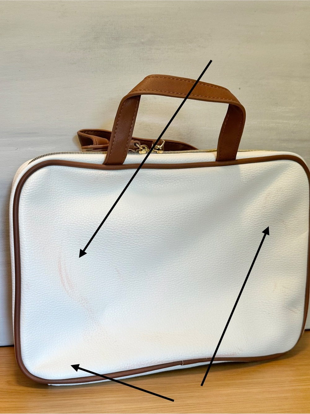 3-Piece Mark & Graham Terminal 1 Cosmetic Case, Concourse Cosmetic Case & Pouch - Picture 8 of 13